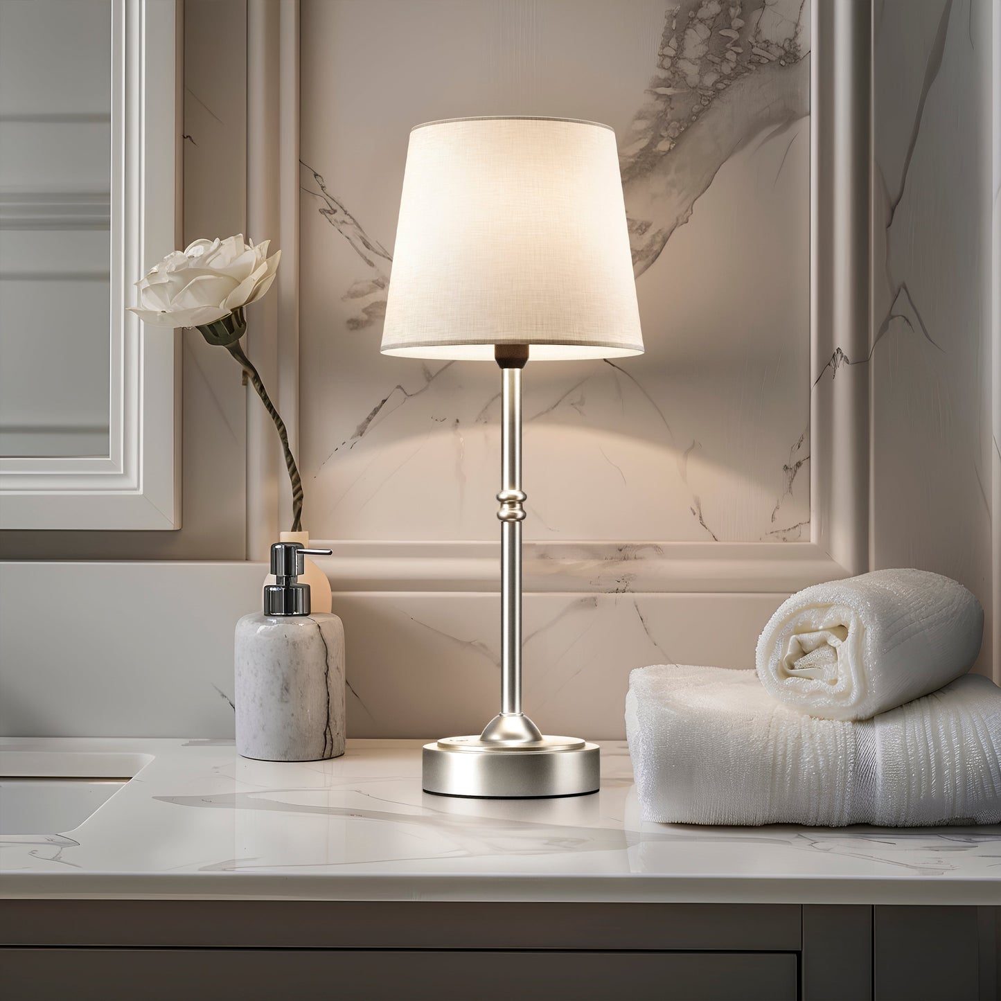 MODERN TABLE LAMP